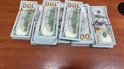 إحباط محاولة تهريب عملات أجنبية إلى خارج البلاد عبر ميناء القاهرة الجوي