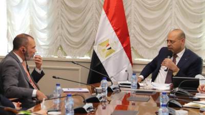 وزير العمل يلتقي وفدًا من "البنك الدولي" ويستعرض جهود "الوزارة" في دعم خطط الدولة بشأن "الحماية الإجتماعية"