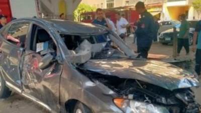 سقوط سيارة ملاكى من أعلى كوبرى أكتوبر وإصابة قائدها