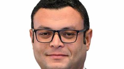 وزير الإسكان يتابع سير العمل ومستجدات الموقف التنفيذي بعددٍ من مشروعات القاهرة الجديدة