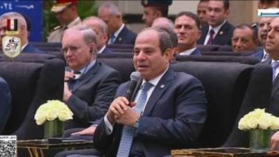 الرئيس السيسي: السادات هزم خصومه وغلبهم وهو مش موجود