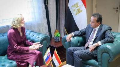 نائب رئيس مجلس الوزراء وزير الصحة يستقبل سفيرة دولة سلوفاكيا لبحث سبل التعاون