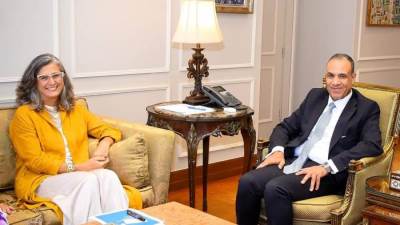 وزير الخارجية والهجرة يستقبل المديرة التنفيذية لبرنامج الأمم المتحدة للمستوطنات البشرية