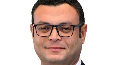 وزير الإسكان يُصدر 9 قرارات لإزالة مخالفات بناء وتعديات بالساحل الشمالي ومدينة بني مزار الجديدة