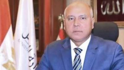 وزير النقل يجتمع بقيادات السكة الحديد اليوم لاتخاذ قرارات تخص حادث قطار المنيا