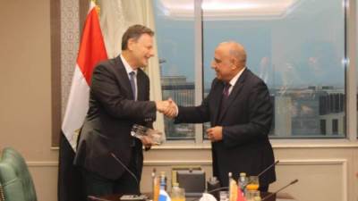 محمود عصمت: مشروع الربط الكهربائى مع اليونان نموذجا يحتذى لمشروعات الربط القاري لتأمين التغذية الكهربائية