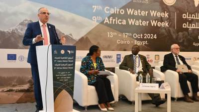 سويلم: ضرورة إدارة الموارد المائية العابرة للحدود بشكل متكامل بما يحقق السلام والتعاون بين الدول