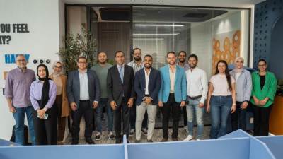 عاكف المغربي يفتتح مقر التحول الرقمي لبنك قناة السويس في التجمع الخامس ضمن مسيرة التحول الرقمي