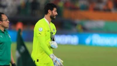 الشناوي يسقط للإصابة ويتصدى لانفراد من موريتانيا