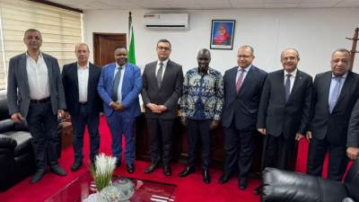 وزير الإسكان ونائب رئيس الوزراء التنزاني يتابعان تقدم الأعمال بمشروع سد ومحطة "جوليوس نيريري" الكهرومائية