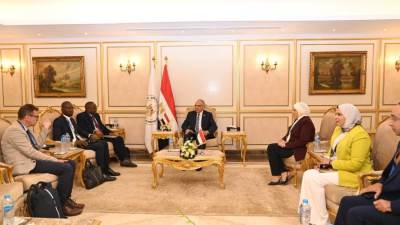 سويلم يلتقي مدير إدارة المياه بالبنك الافريقي للتنمية