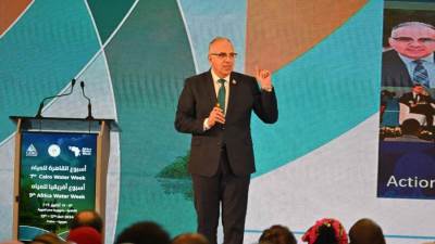 سويلم : إسبوع القاهرة للمياه أصبح منصة دولية للحوار مع العمل على عرض قضايا وتحديات المياه بالدول الإفريقية 