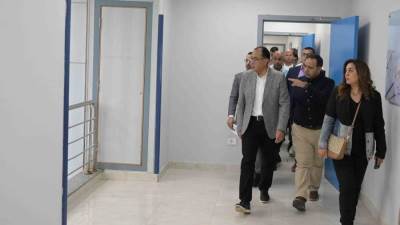 رئيس الوزراء يتفقد مشروع تطوير مستشفى العدوة المركزي