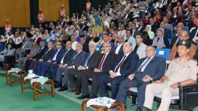 وزير العمل ومحافظ الإسماعيلية يطلقان "مبادرة جسور لدعم التعليم المصري"