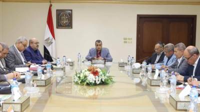 "وزير الدولة للإنتاج الحربي" يشدد على ضرورة إنهاء المشروعات المتعاقد عليها في التوقيتات المحددة وترسيخ مبدأ الثواب والعقاب بالجهات التابعة