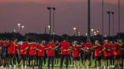 الأهلي يصل ملعب محمد بن زايد استعدادا لمواجهة سيراميكا فى السوبر المصري