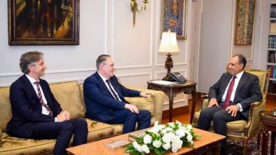 وزير الخارجية والهجرة يستقبل مساعد سكرتير عام الأمم المتحدة