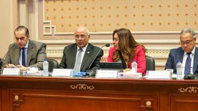 وزيرة التنمية المحلية تعرض جهود الوزارة في تنفيذ قانون التصالح على مخالفات البناء