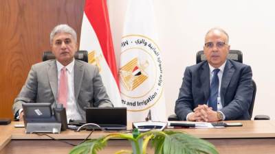 سويلم : مراعاة كافة المعايير الفنية للحفاظ على القطاع المائى للنهر وحماية جسوره