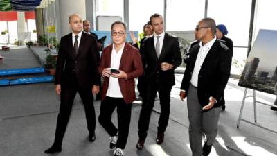 مسئولو الإسكان يصطحبون أسطورة العقارات في اليابان وأعضاء تحالفه الاستثماري "15 شركة" فى جولة بالعاصمة الإدارية الجديدة