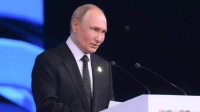 بوتين: نرغب في توسيع عمل مجموعة "بريكس" على مستويات السياسة والاقتصاد والعلوم