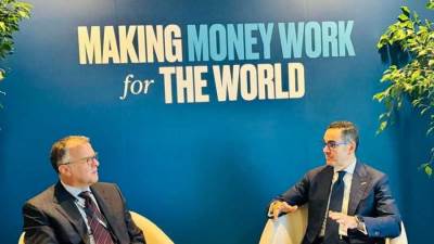 وزير الاستثمار يعرض على بنك بي إن واي ميلون جذب مستثمرين فى الطاقة والتكنولوجيا