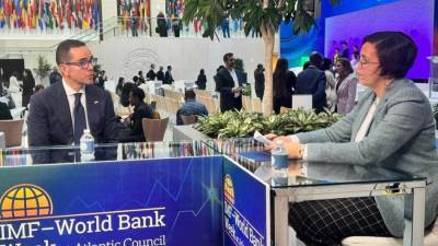 وزير الاستثمار والتجارة الخارجية يشارك في جلسة حوارية بصندوق النقد الدولي