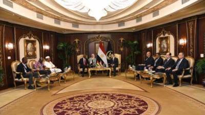 وزير الداخلية يبحث التعاون المشترك مع وزير الأمن والحماية المدنية الغيني