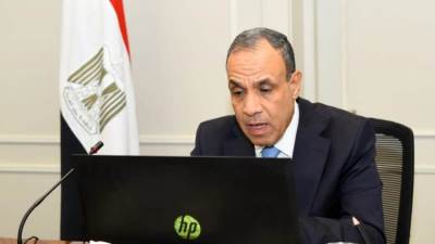 وزير الخارجية يعقد لقاء افتراضيا مع ممثلي الجالية المصرية فى قطر