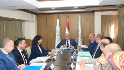 وزير التربية والتعليم يترأس اجتماع مجلس إدارة صندوق دعم وتمويل وإدارة وتشييد المشروعات التعليمية