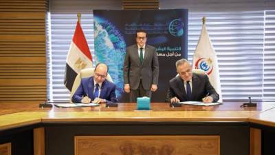 وزير الصحة يشهد توقيع بروتوكول تعاون بين الهيئة العامة للمستشفيات والمعاهد التعليمية ومديرية الشئون الصحية بالقاهرة