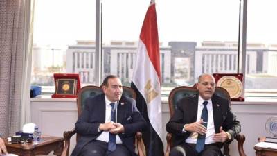 وزير العمل يستقبل عضوين من لجنتي التعليم  والدفاع والأمن القومي..وقيادات حزب "شعب مصر"