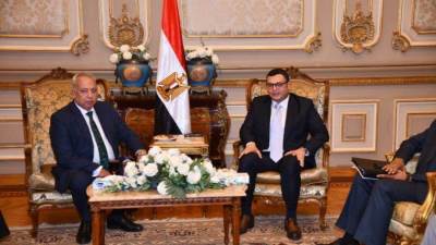 وزير الإسكان: نعمل على تلبية احتياجات شرائح المواطنين من السكن.. وتحقيق حياة كريمة