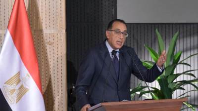 رئيس الوزراء : على الرغم من كل الضغوط الهائلة القائمة فإن هناك ثقة لدى المستثمرين بأن مصر ستتجاوز كل هذه الأمور