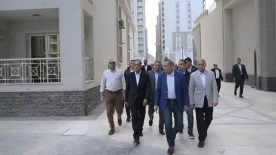 رئيس الوزراء يتفقد مشروع "الواحة فيو" بمدينة نصر