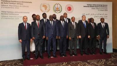 نائب وزير الخارجية يشارك نيابة عن الوزير في مؤتمر المراجعة الوزاري الثالث للشراكة الإفريقية - التركية 