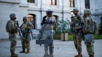 السلطات الأمريكية تأمر بتأهب قوات الحرس الوطنى لتأمين الانتخابات