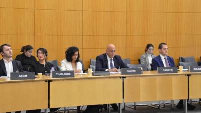 "باسل رحمي” القيادة السياسية في مصر توفر كل آليات الدعم لقطاع المشروعات