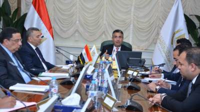 وزير التموين يوجه بتوافر السلع ومراقبة وضبط الأسواق بجميع المحافظات 