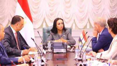 وزيرة التضامن تلتقي الممثل الخاص للاتحاد الأوروبي لحقوق الإنسان