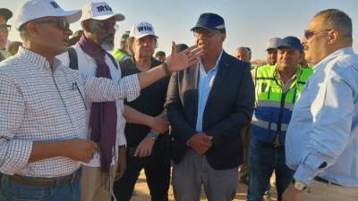 نائب وزير الإسكان يتفقد محطة معالجة كيمان المطاعنة وخط السيب النهائى بالأقصر