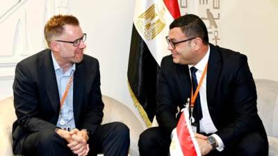 وزير الإسكان يلتقى بعثة البنك الدولي لمناقشة المؤشرات الخاصة بالمبادرة الرئاسية "سكن لكل المصريين"