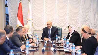 وزير التعليم يستقبل فضيلة الدكتور على جمعة لبحث سبل تعزيز التعاون مع مؤسسة "مصر الخير" بمجال التعليم قبل الجامعي 