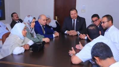 وفد الاعتماد والرقابة الصحية يزور مركز أورام أسوان التابع لأمانة المراكز الطبية المتخصصة