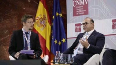 رئيس الرقابة المالية يشارك في اجتماعات المنظمة الدولية لهيئات الرقابة على أسواق المال (الأيوسكو – IOSCO) بإسبانيا