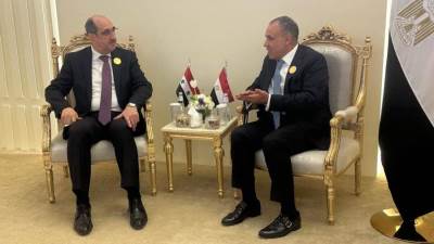 وزير الخارجية يلتقي بنظيره السوري.. على هامش الاجتماع الوزارى التحضيري للقمة العربية الإسلامية