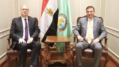 وزير الزراعة يبحث مع السفير الهولندي بالقاهرة سبل التعاون المشترك 