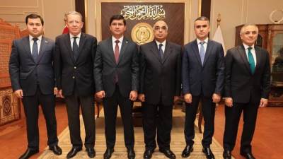 وزير العدل يبحث مع سفير طاجيكستان سبل التعاون بالمجال الجنائي