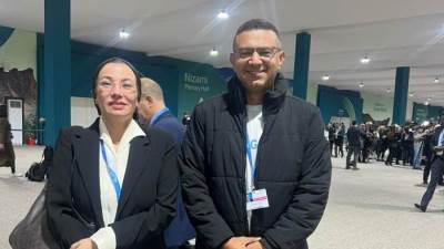وزيرة البيئة تلتقى المغامر المصري على عبده بباكو على هامش مشاركتها فى الشق الرئاسى لقمة المناخ Cop29