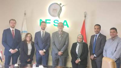 رئيس الهيئة القومية لسلامة الغذاء يلتقي الملحق التجاري بالسفارة النمساوية بالقاهرة 